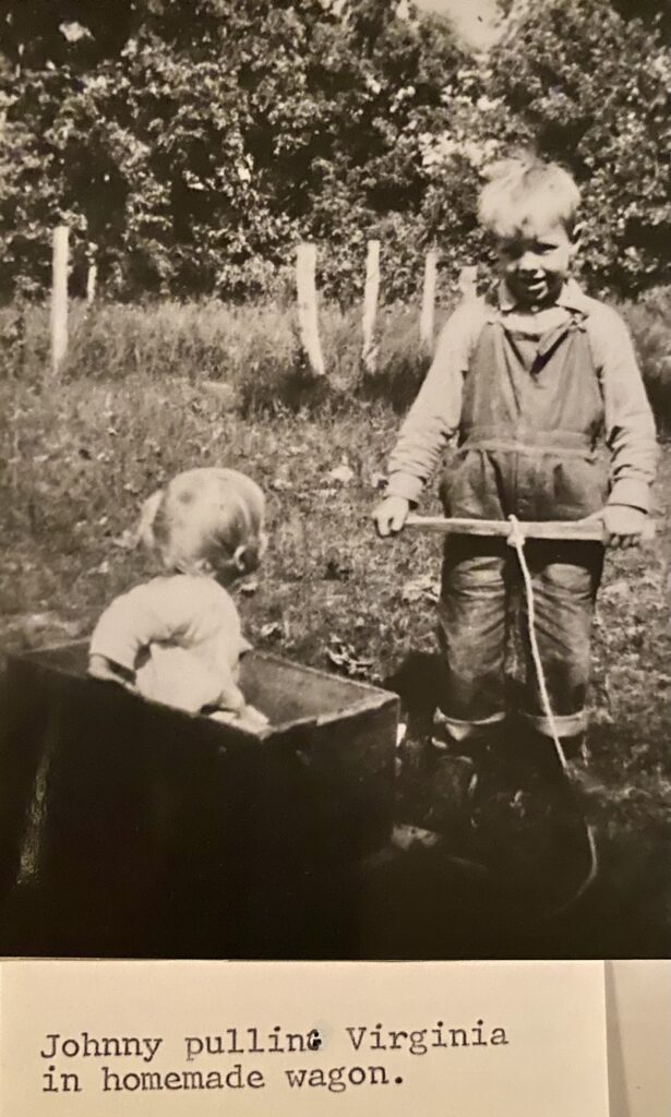 Johnny Mullins and his sister Virginia as children in Layton Hollow, Barry County, Missouri